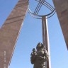 Памятник На площади Согласия город Актау