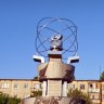 Декоративный монумент в городе Усть-Каменогорск