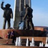 Памятник металлургам в Темиртау.