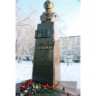 Памятник Зеину Шашкину в Павлодаре