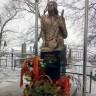 Памятник Мурату Насырову в городе Алмата