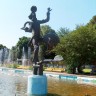 Скульптура Жонглера в городе Алмата