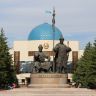 Памятник Керею и Жанибеку в Композиция "Керей мен Жәнібек"