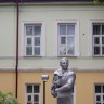 Памятник Ж. Досмухамедову