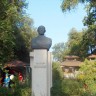 Бюст Шарипова в городе Алмата