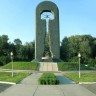 Памятник жертвам ядерных испытаний "Сильнее смерти"