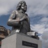 Памятник Оралхану Бокею